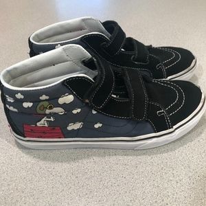 Vans Snoopy High-top Sneakers, Youth 6